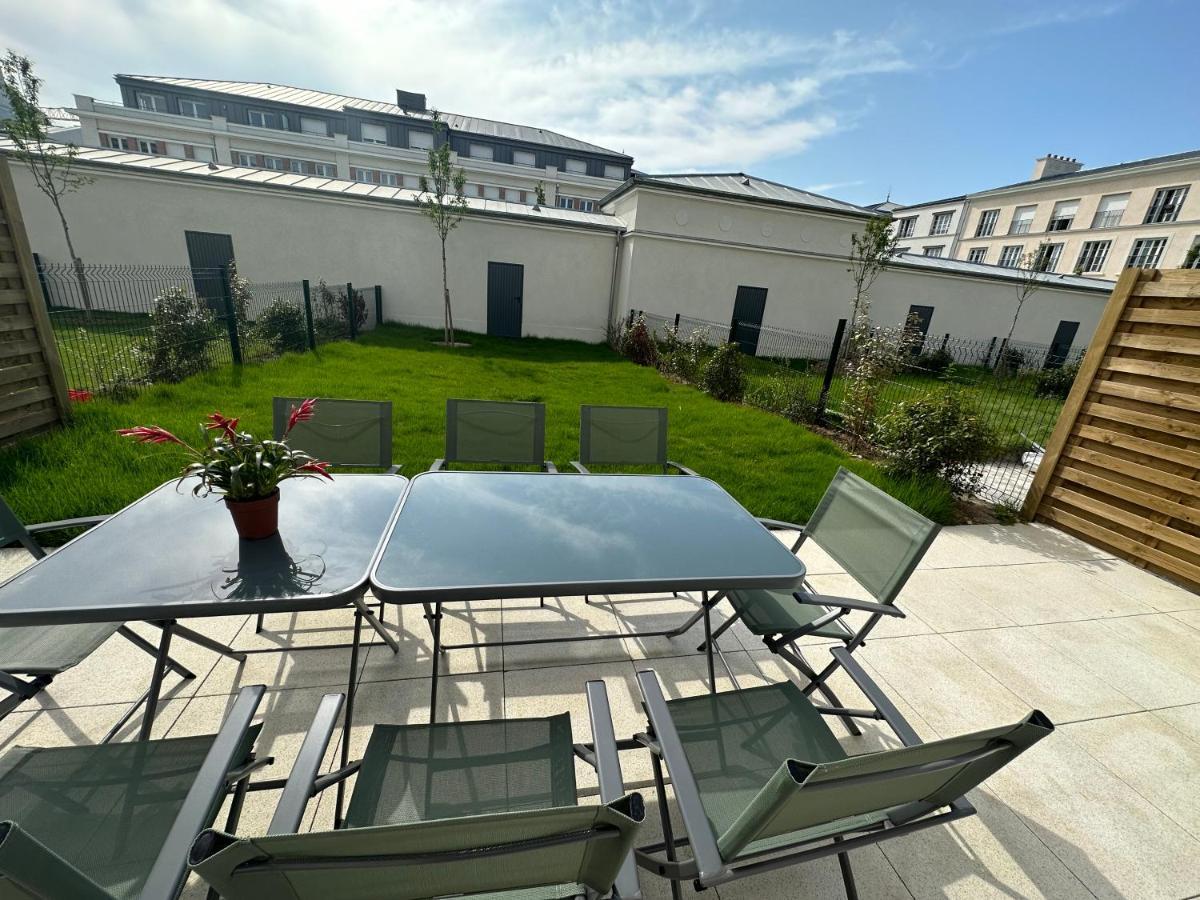 Disneyland Paris, Vallee Village ,paris , Villa, Garden , Syline Home, 120 M2 *